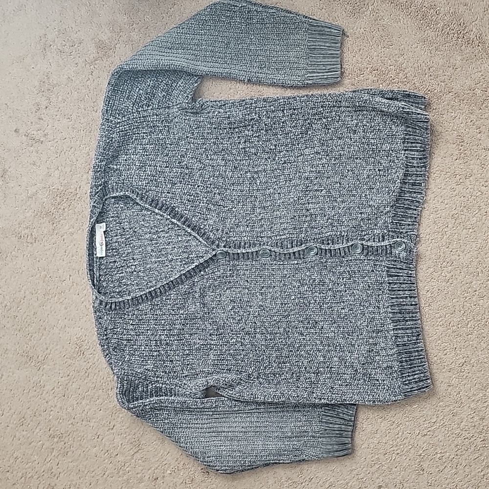 Gray sweater